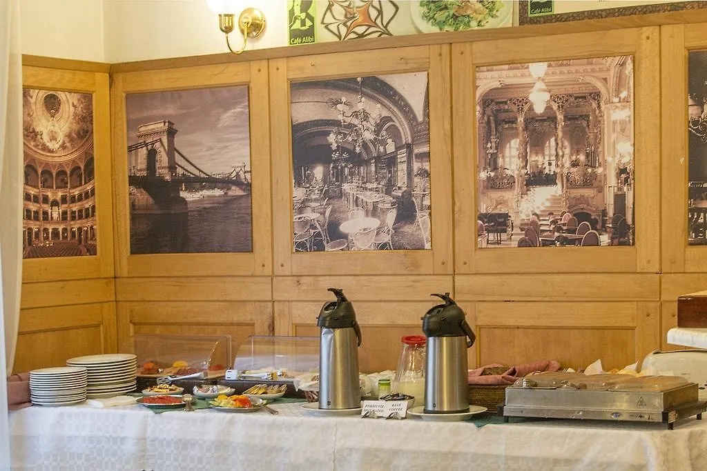 Peregrinus Hotel