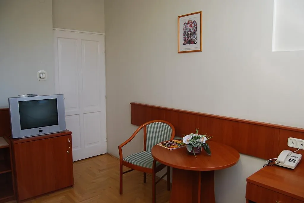 Peregrinus Hotel