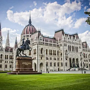 Hotel Centrale Rooms, Budapest
