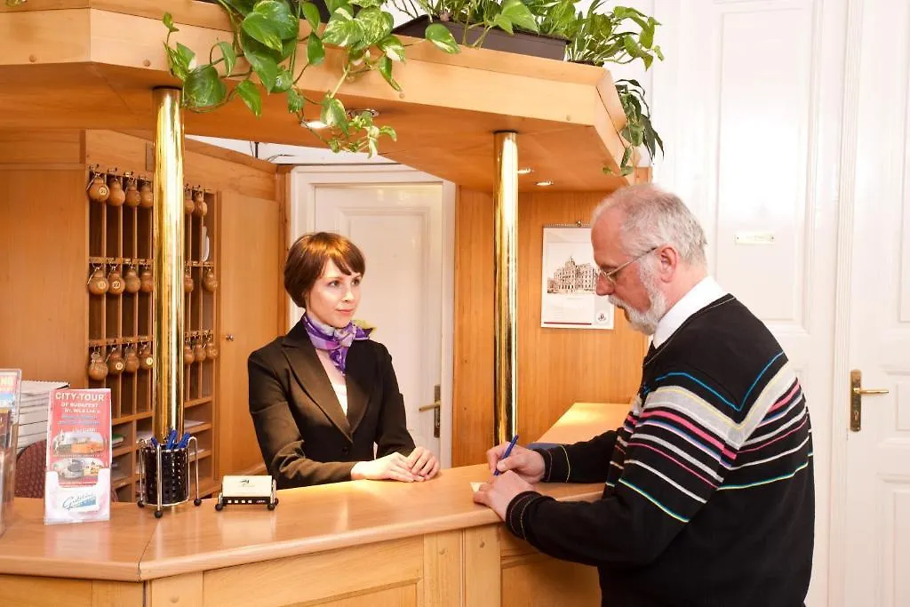 Peregrinus Hotel 3*, Budapest Hungary