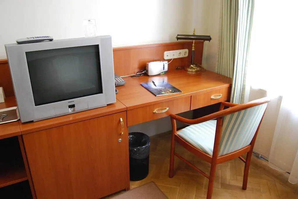 Peregrinus Hotel