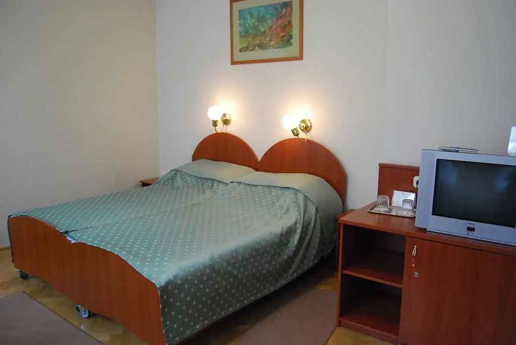 Peregrinus Hotel 3*, Budapest